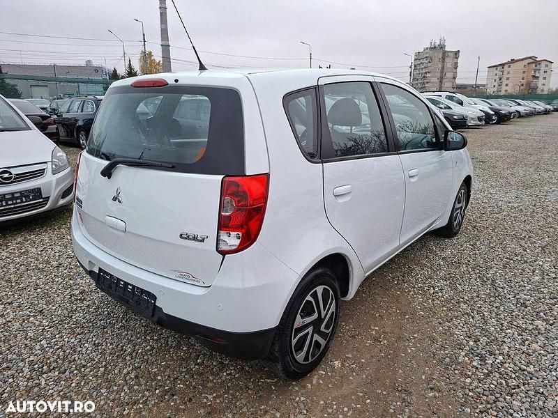 Second-hand Mitsubishi Colt 95 CP (69 kW) 2011 Culoarealb
