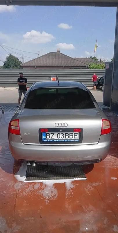 Second-hand Audi A6 180 CP (132 kW) 2003 Berlinǎ
