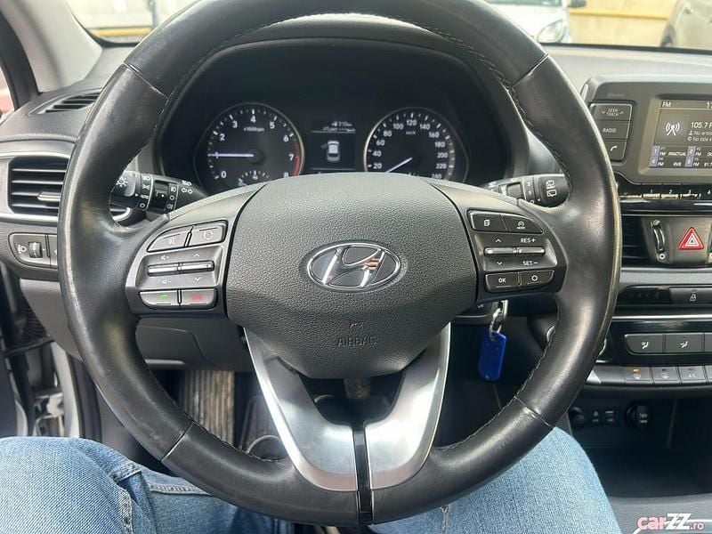 Second-hand Hyundai i30 Classic 100 CP (73 kW) 2019 Berlinǎ