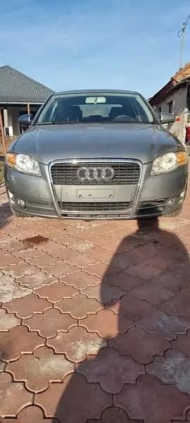 Second-hand Audi A4 140 CP (102 kW) 2007 Berlinǎ