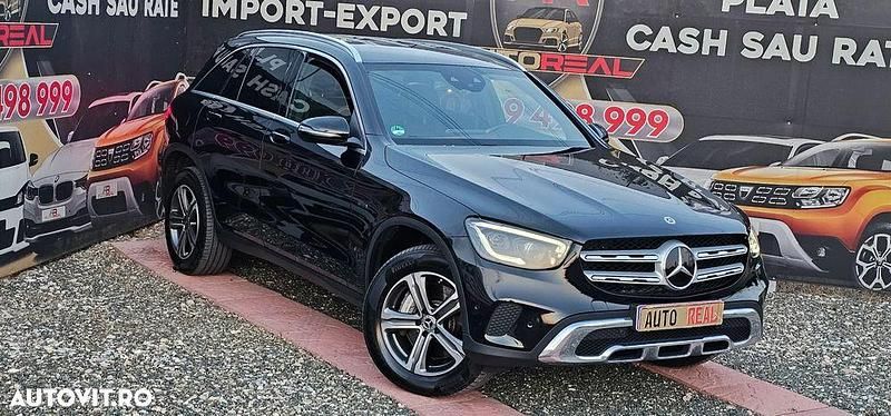 Culoarenegru Utilizat 2021 Mercedes GLC300e Exclusive SUV | 30.900 EUR (Preț OK) - Imagine 1/4