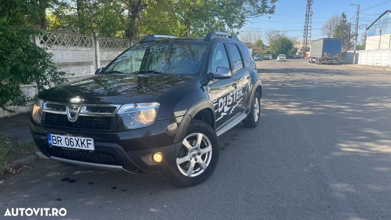 Negru Utilizat 2013 Dacia Duster Prestige SUV | 6.200 EUR (Preț OK) - Imagine 1/4