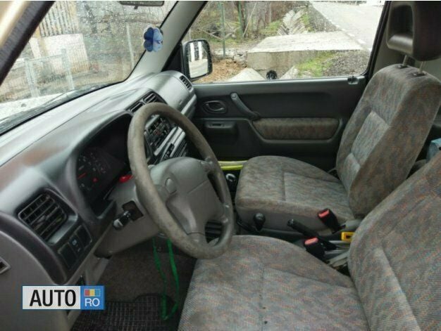 Second-hand Suzuki Jimny 80 CP (58 kW) 1998 Auriu SUV