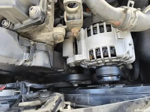 Negru Utilizat 2004 VW Passat Break | 1.700 EUR (Preț OK) - Imagine 1/4