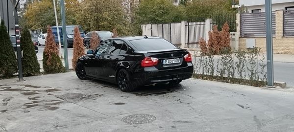 Utilizat 2006 BMW 318 Berlinǎ | 3.500 EUR - Imagine 1/4