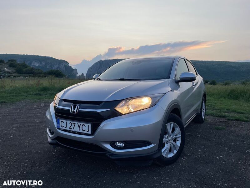 Gri Utilizat 2016 Honda HR-V Elegance SUV | 12.999 EUR - Imagine 1/4