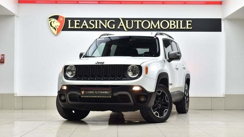 Alb Utilizat 2016 Jeep Renegade Trailhawk SUV | 11.990 EUR - Imagine 1/4