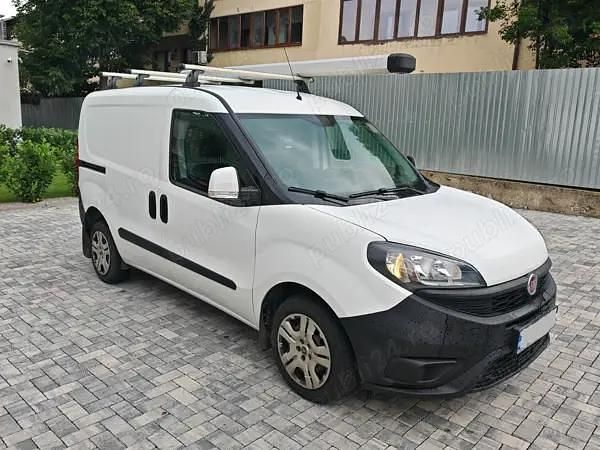Alb Utilizat 2021 Fiat Doblò Monovolum | 9.000 EUR (Preț OK) - Imagine 1/4