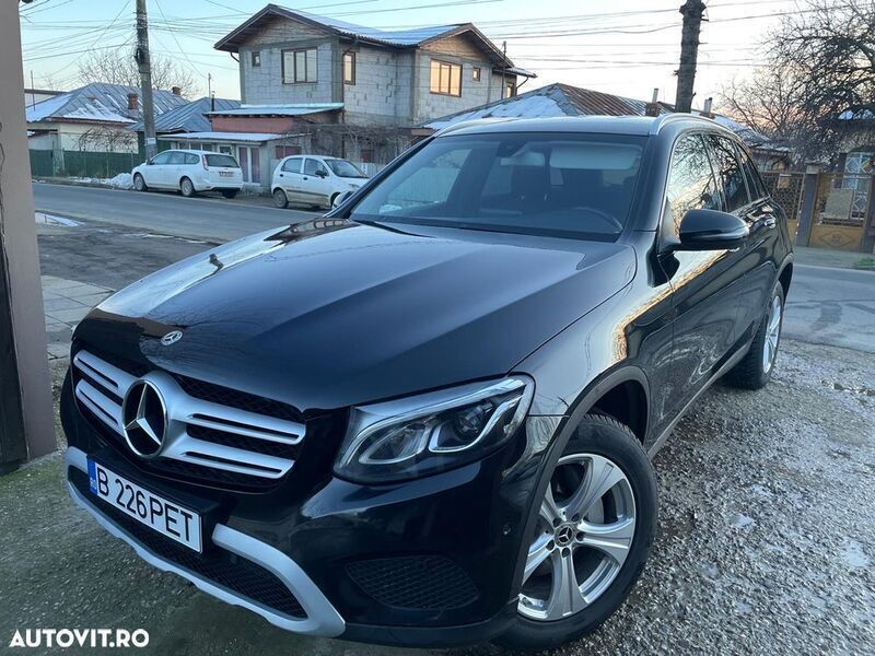 Negru Utilizat 2018 Mercedes GLC220 SUV | 19.500 EUR (Super Preț) - Imagine 1/4