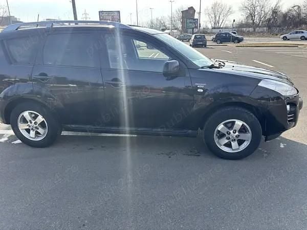Utilizat 2009 Peugeot 4007 SUV | 3.700 EUR - Imagine 1/4