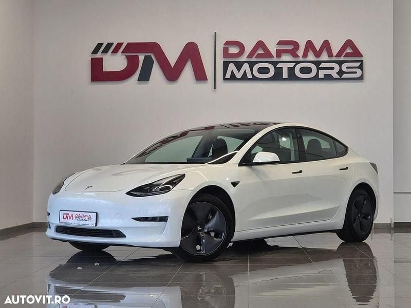 Culoarealb Utilizat 2021 Tesla Model 3 Standard Range Plus Berlinǎ | 22.990 EUR (Preț OK) - Imagine 1/4