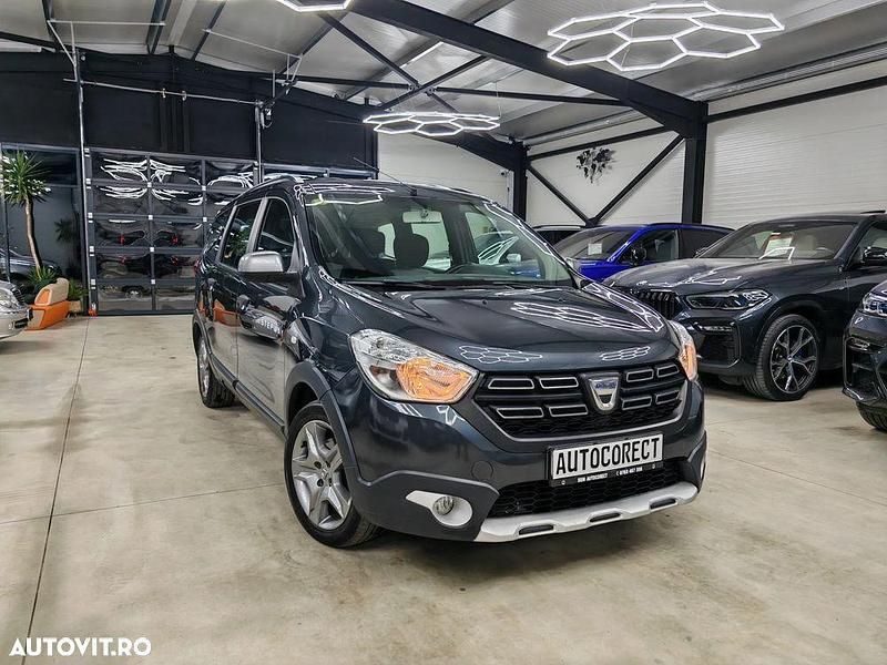 Second-hand Dacia Lodgy Stepway 110 CP (80 kW) 2018 Culoaregri Monovolum