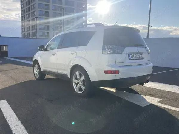 Second-hand Mitsubishi Outlander 140 CP (102 kW) 2008 SUV