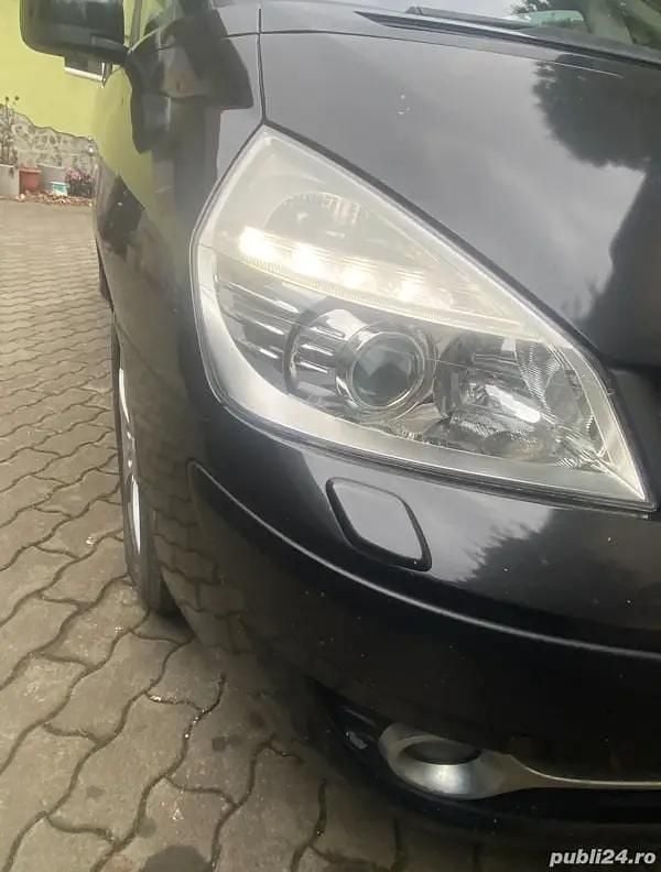 Second-hand Renault Espace 150 CP (110 kW) 2011 Van