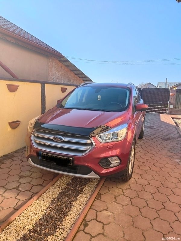Utilizat 2018 Ford Kuga SUV | 12.500 EUR (Puțin scump) - Imagine 1/4