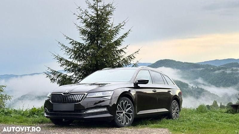 Culoaremaro Utilizat 2021 Skoda Superb LAURIN & KLEMENT Break | 30.000 EUR - Imagine 1/4
