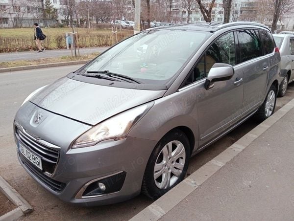 Second-hand Peugeot 5008 84 CP (61 kW) 2014 Monovolum