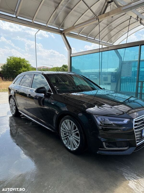 Negru Utilizat 2018 Audi A4 Sport Break | 17.500 EUR (Preț OK) - Imagine 1/4