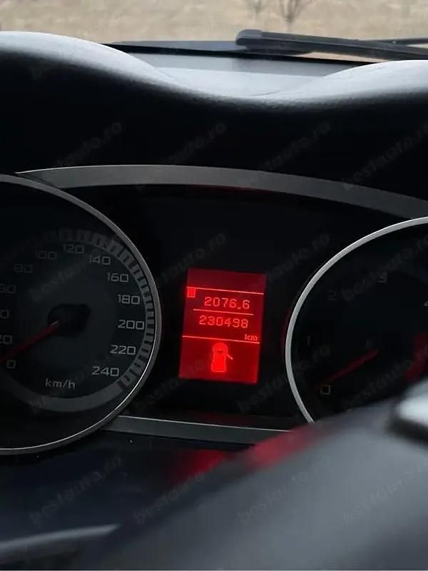 Second-hand Mitsubishi Outlander 156 CP (114 kW) 2008 SUV