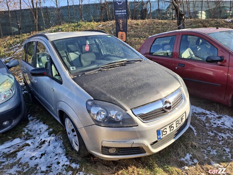 Utilizat 2007 Opel Zafira Monovolum | 1.650 EUR - Imagine 1/4