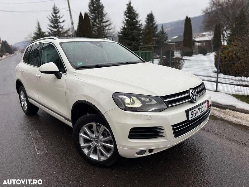 Culoarealb Second-hand 2012 VW Touareg Exclusive SUV | 12.690 EUR (Super Preț) - Imagine 1/4