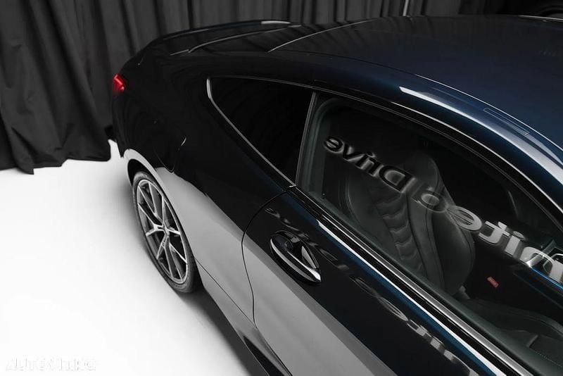 Second-hand BMW M850 530 CP (389 kW) 2023 Culoarenegru Coupe