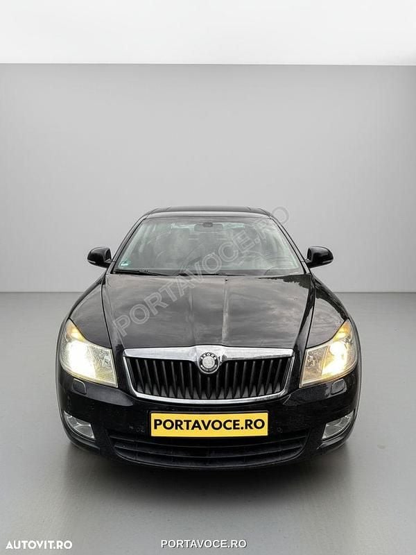 Culoarenegru Utilizat 2009 Skoda Octavia LAURIN & KLEMENT Berlinǎ | 3.800 EUR (Preț bun) - Imagine 1/4