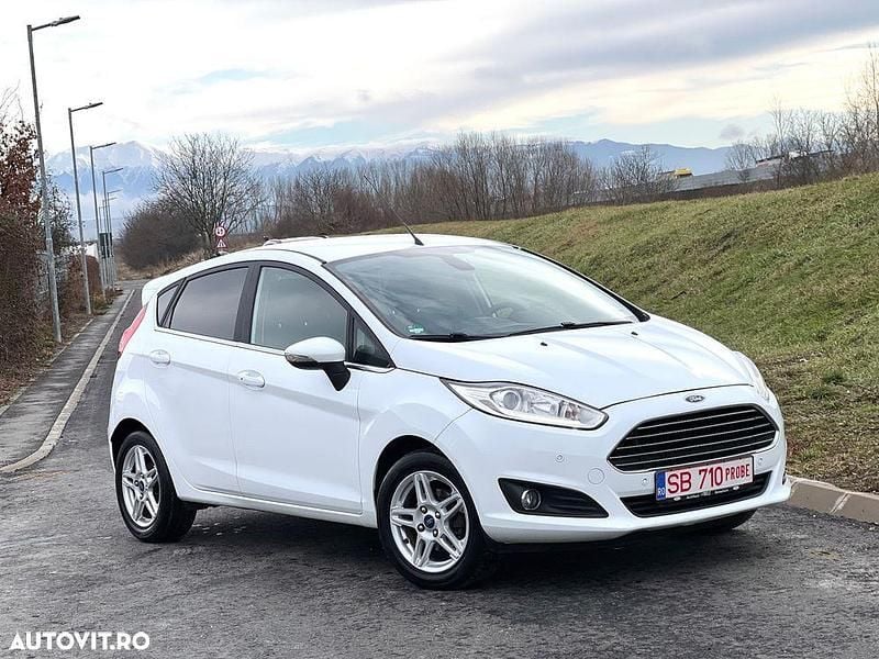 Culoarealb Second-hand 2014 Ford Fiesta Titanium | 4.850 EUR (Preț bun) - Imagine 1/4