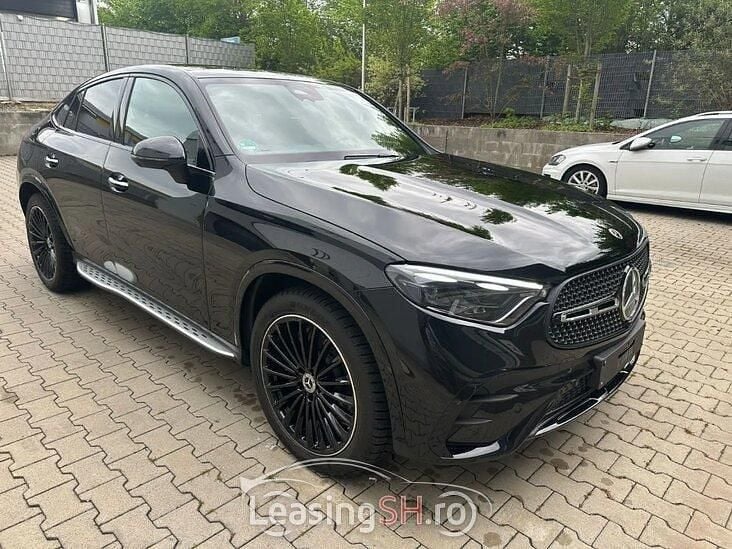 Negru Utilizat 2024 Mercedes GLC300 AMG line Coupe | 76.160 EUR (Preț OK) - Imagine 1/4