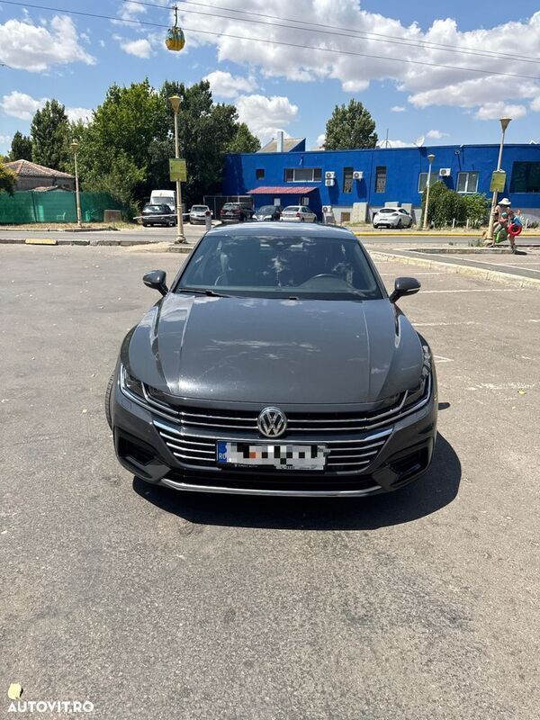 Gri Utilizat 2019 VW Arteon R-line Berlinǎ | 25.900 EUR (Preț OK) - Imagine 1/4