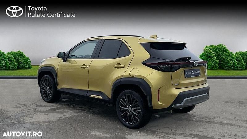 Second-hand Toyota Yaris Cross 130 CP (95 kW) 2023 Culoaregalbeuriu SUV