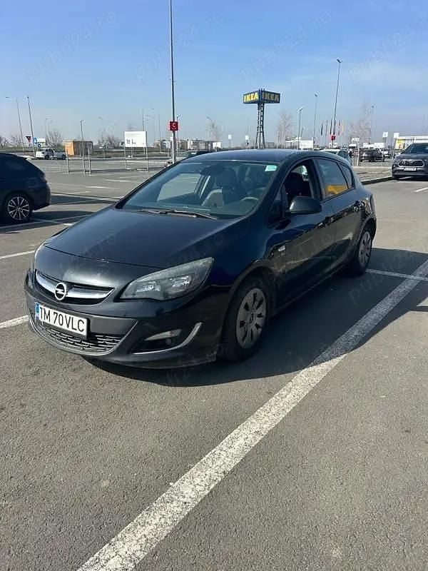 Second-hand Opel Astra 110 CP (80 kW) 2013 Hatchback