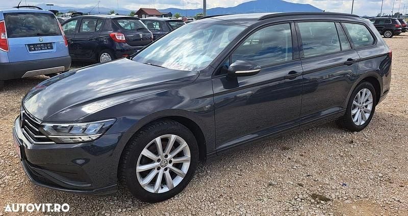 Culoaregri Utilizat 2020 VW Passat Business Break | 14.990 EUR (Preț bun) - Imagine 1/4