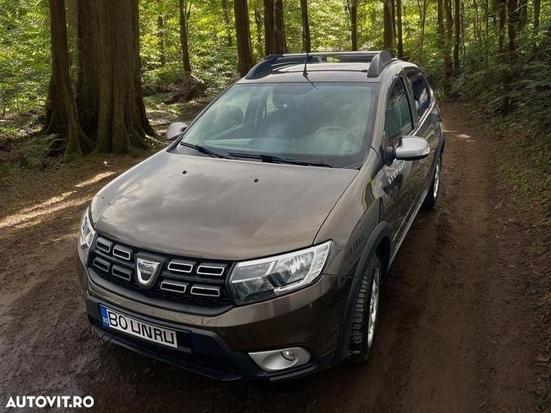 Culoaremaro Utilizat 2018 Dacia Sandero Stepway | 7.500 EUR (Preț OK) - Imagine 1/4