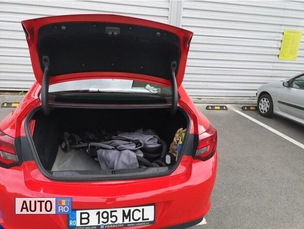 Second-hand Opel Astra 140 CP (102 kW) 2017 Hatchback