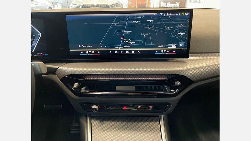 Second-hand BMW 318 Comfort Edition 150 CP (110 kW) 2025 Alb alpine Berlinǎ