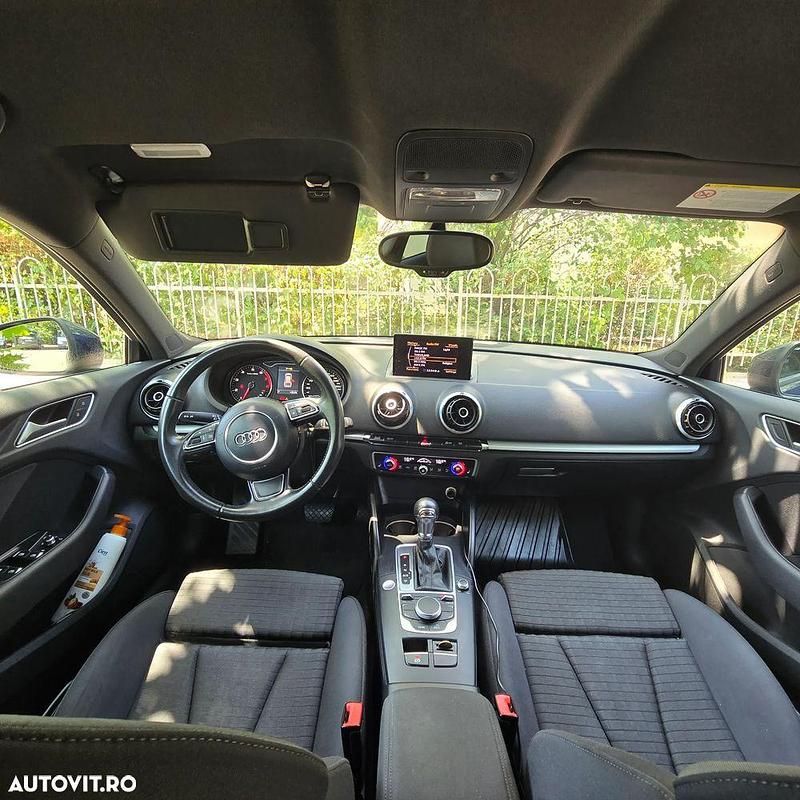 Culoarealbastru Utilizat 2013 Audi A3 Ambition Break | 12.050 EUR (Preț OK) - Imagine 1/4