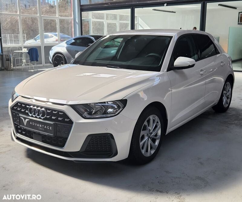 Alb Utilizat 2019 Audi A1 Sportback Hatchback | 18.900 EUR - Imagine 1/4