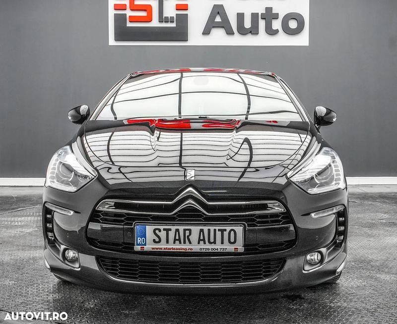Second-hand Citroën DS5 200 CP (147 kW) 2015 Culoarenegru Hatchback