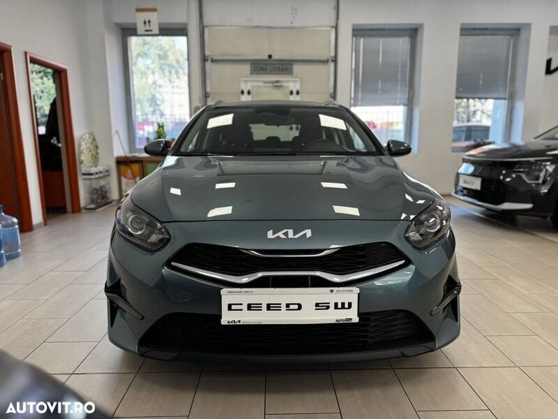 Gri Nouă 2024 Kia Ceed Best Break | 22.194 EUR (Scump) - Imagine 1/4