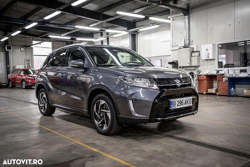 Second-hand Suzuki Vitara 115 CP (84 kW) 2024 Culoaregri SUV