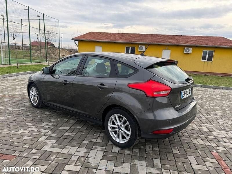 Second-hand Ford Focus 100 CP (73 kW) 2018 Culoaregri Hatchback