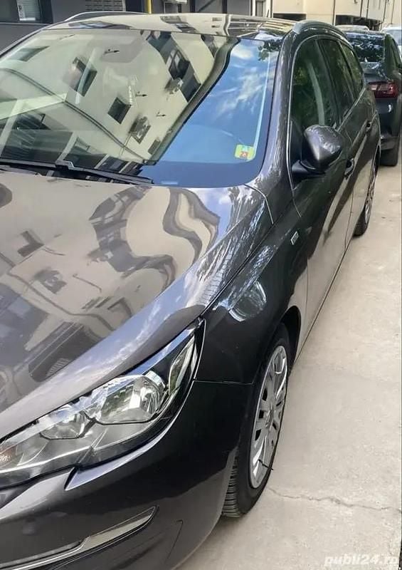 Second-hand Peugeot 308 120 CP (88 kW) 2015 Gri Hatchback