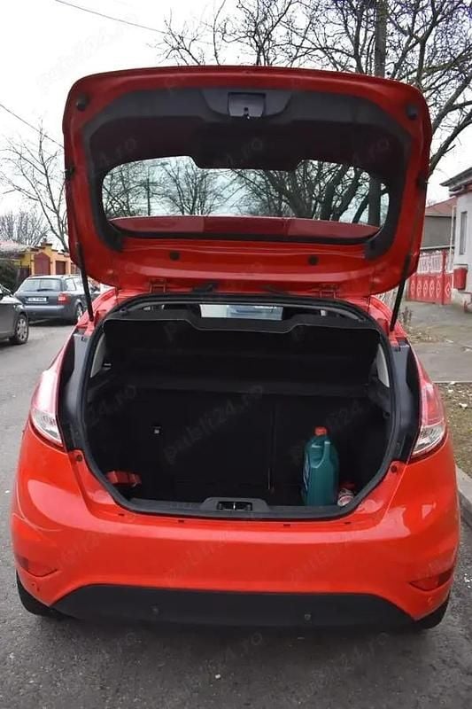 Second-hand Ford Fiesta Titanium 100 CP (73 kW) 2015 Break