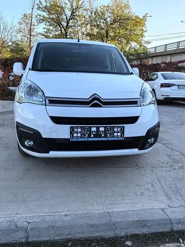 Utilizat 2017 Citroën Berlingo Monovolum | 6.700 EUR (Preț OK) - Imagine 1/4
