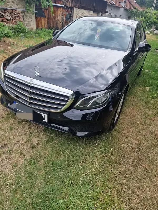 Utilizat 2017 Mercedes A200 Berlinǎ | 16.850 EUR (Preț OK) - Imagine 1/4