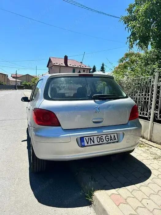 Utilizat 2007 Peugeot 307 Hatchback | 2.000 EUR (Preț OK) - Imagine 1/4