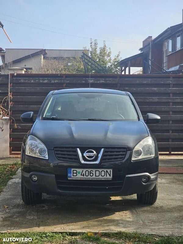 Negru Utilizat 2008 Nissan Qashqai SUV | 4.300 EUR (Preț bun) - Imagine 1/4
