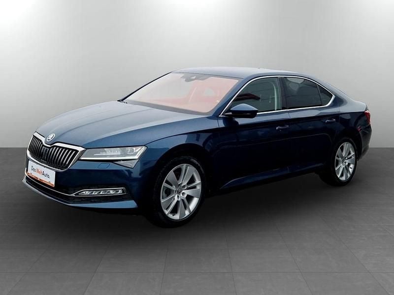 Albastru mediu normal Second-hand 2022 Skoda Superb Style | 23.300 EUR (Super Preț) - Imagine 1/4
