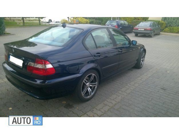 Second-hand BMW 320 150 CP (110 kW) 2004 Berlinǎ
